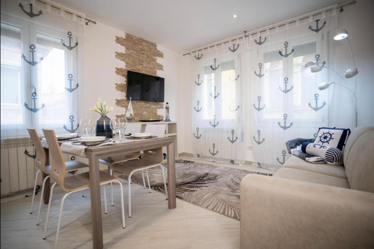 Appartamento 3 Camere Da Letto - Holiday House 2 Venecia Exterior foto